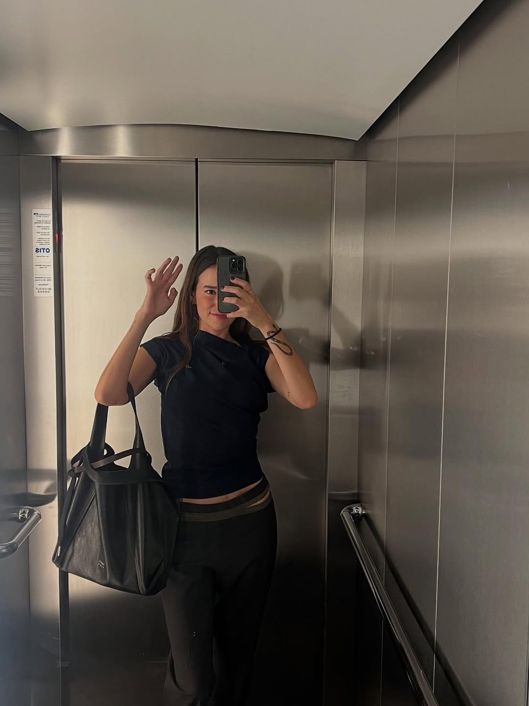 Post 5 by Flor Capistran on Instagram (carousel)