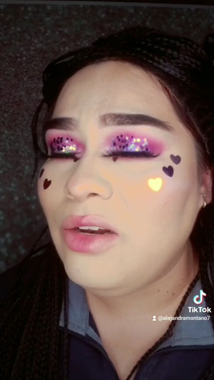 Post 9 by Alejandra Montaño ❤️👄💄 on Instagram (video)