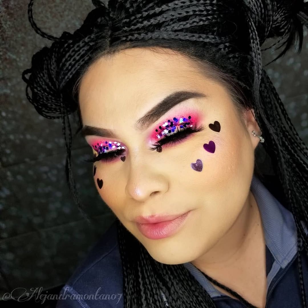 Post 10 by Alejandra Montaño ❤️👄💄 on Instagram (carousel)