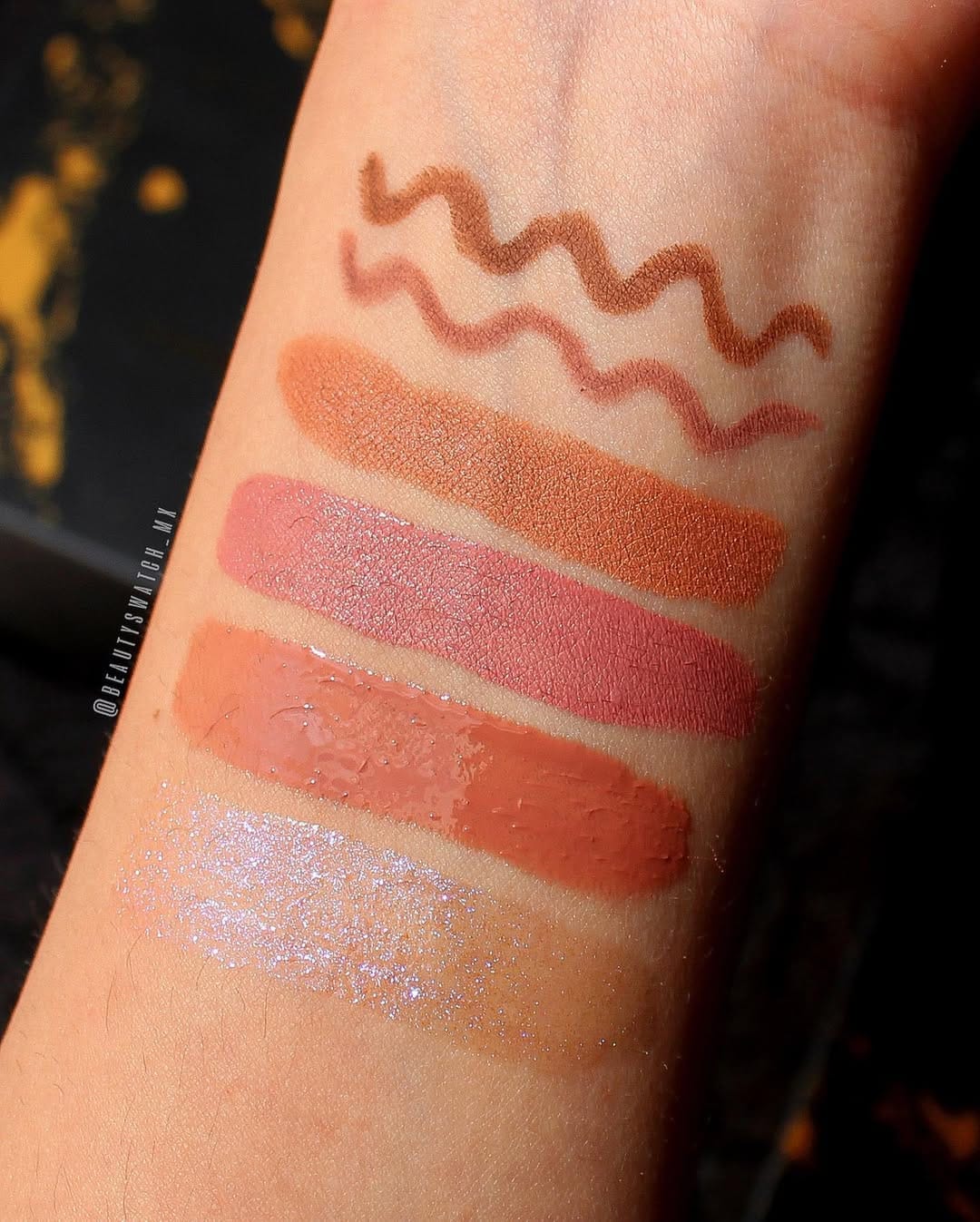 Post 7 by Diana🧿/ Beautyswatch✨ on Instagram (carousel)