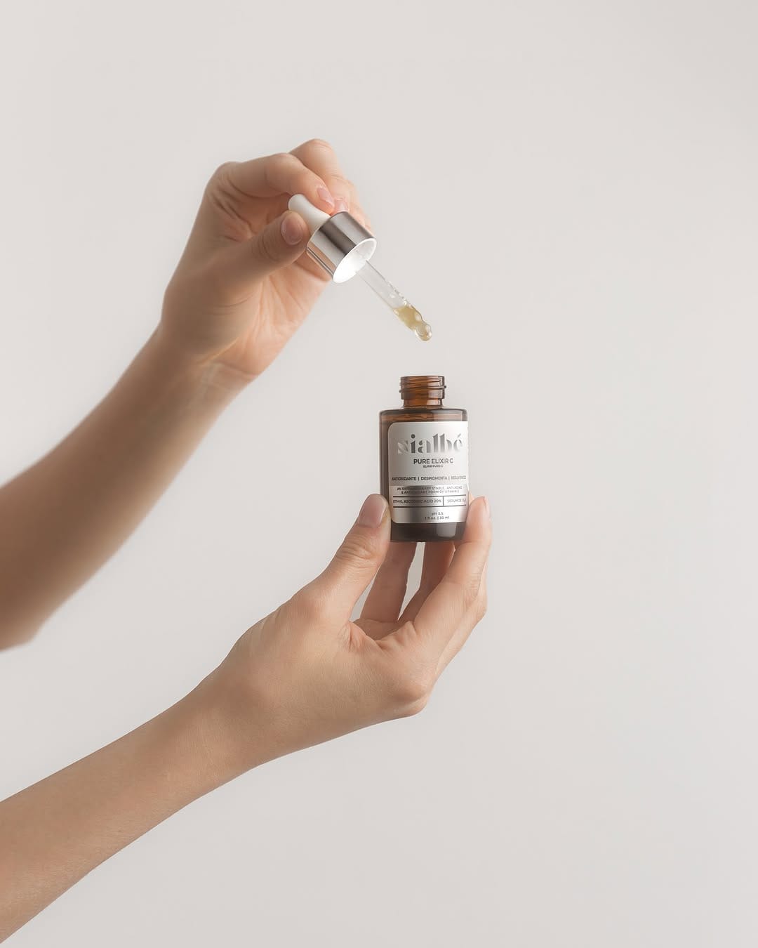 Post 8 by SIALBÉ SKINCARE on Instagram (carousel)