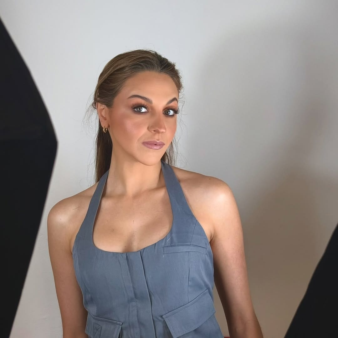 Post 10 by Begoña Ruiz Alverde | Professional Makeup Artist on Instagram (carousel)