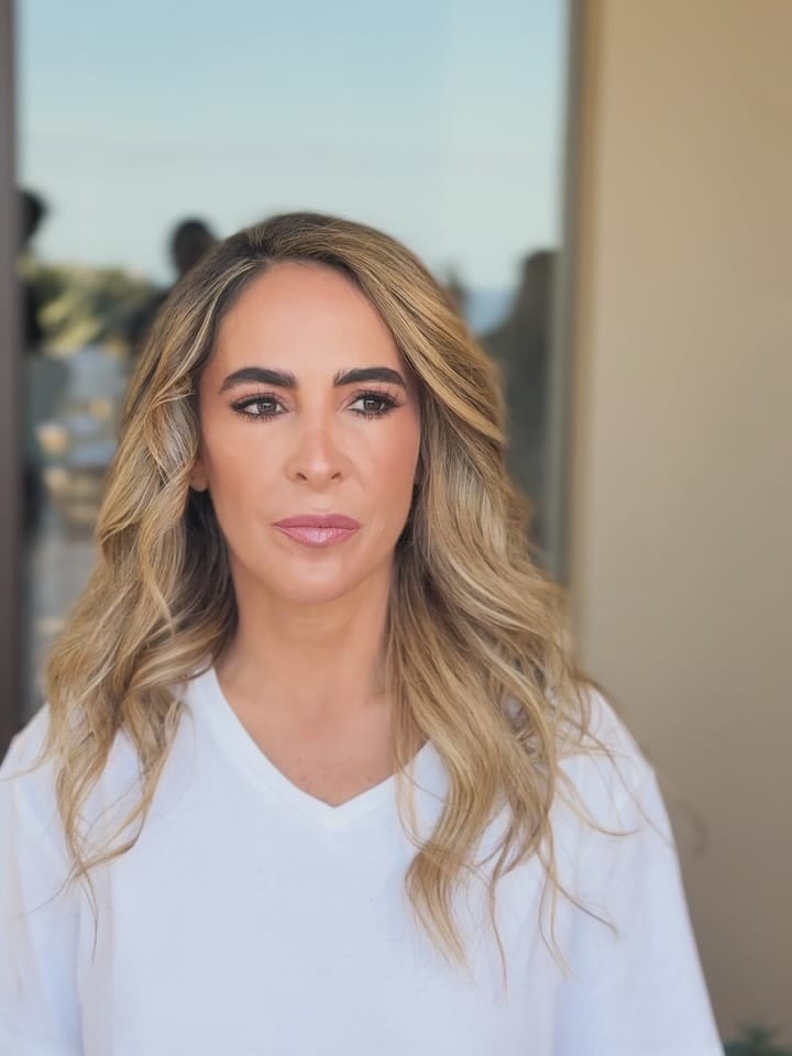 Post 9 by Begoña Ruiz Alverde | Professional Makeup Artist on Instagram (carousel)