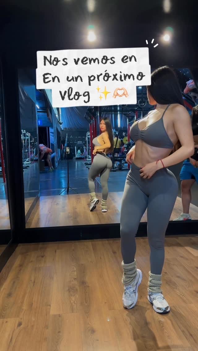 Post 4 by 𝐒𝐡𝐯 on Instagram (video)
