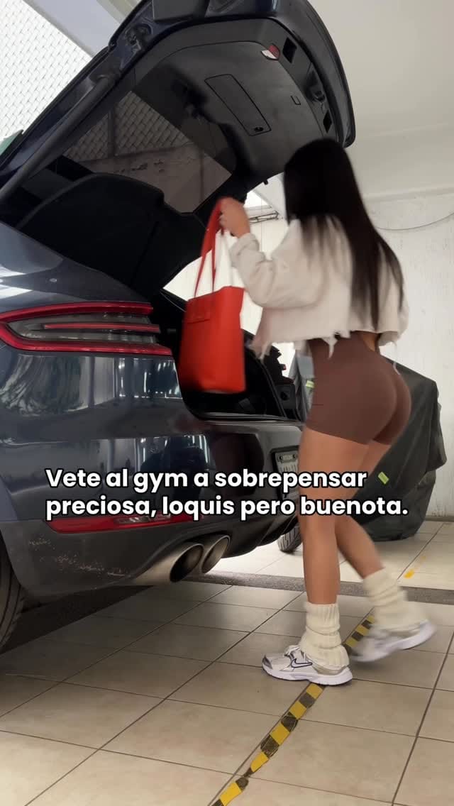 Post 8 by 𝐒𝐡𝐯 on Instagram (video)