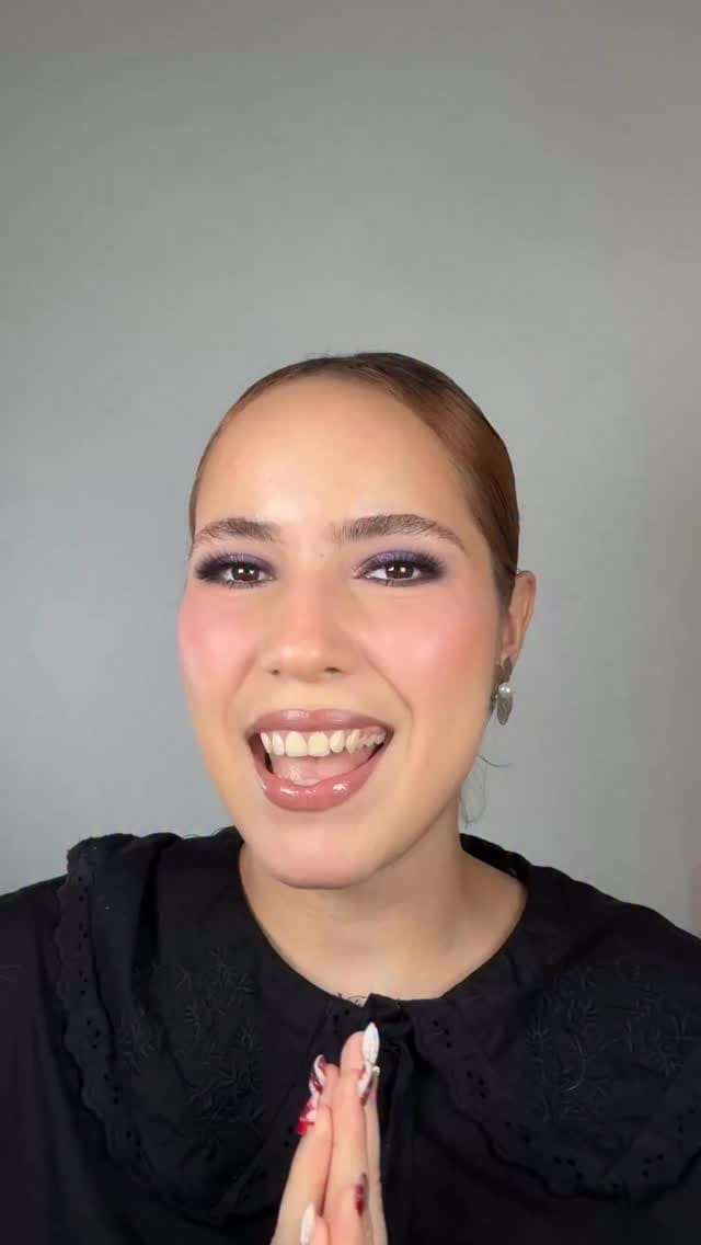 Post 6 by Mar Cruz •Beauty blogger / Actriz on Instagram (video)