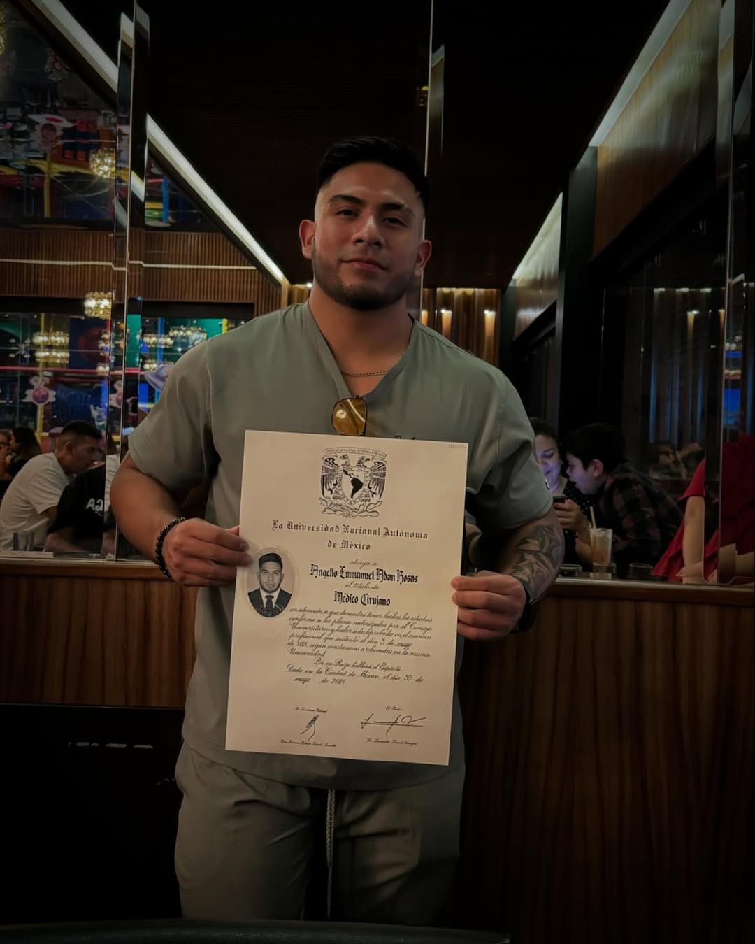 Post 8 by Dr. Angello Adan on Instagram (carousel)