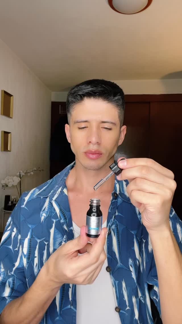 Post 6 by Juan Giraldo on Instagram (video)