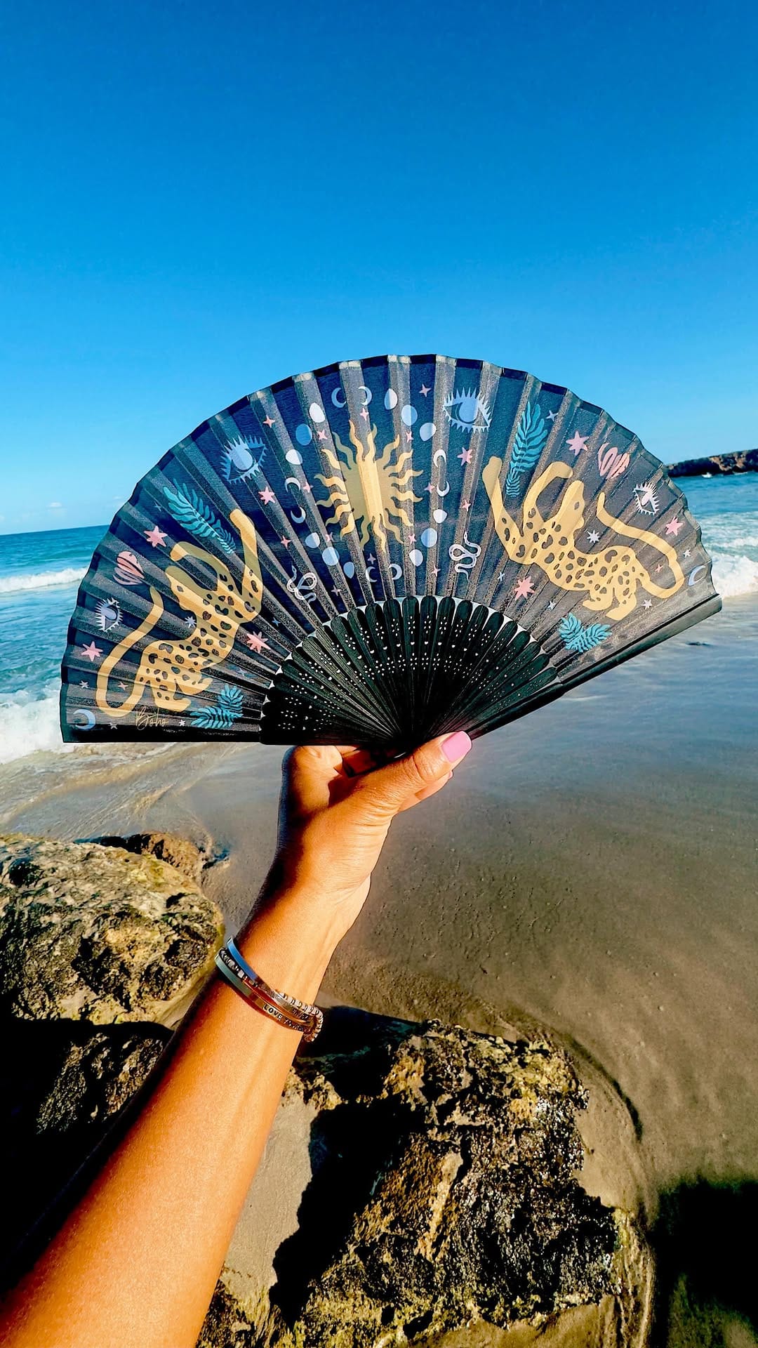 Post 10 by Stephanie Silvera on Instagram (video)