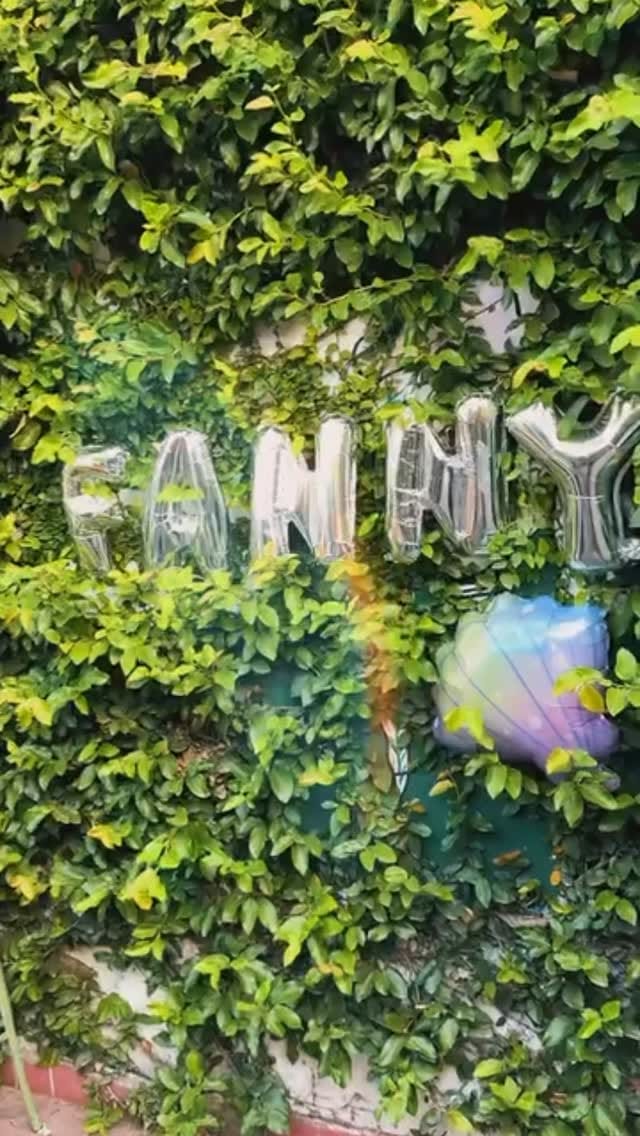 Post 8 by Fanny Lencería on Instagram (video)