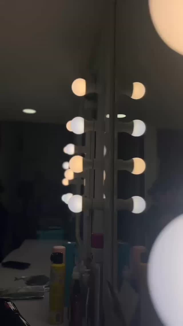 Post 1 by Eva Leal on Instagram (video)