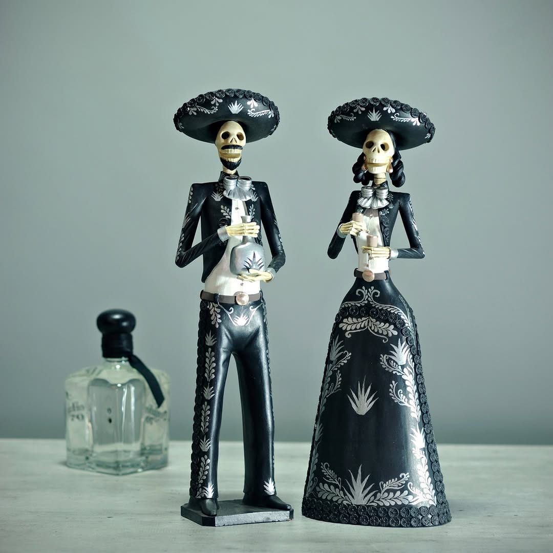 Post 5 by The Catrina Shop on Instagram (carousel)