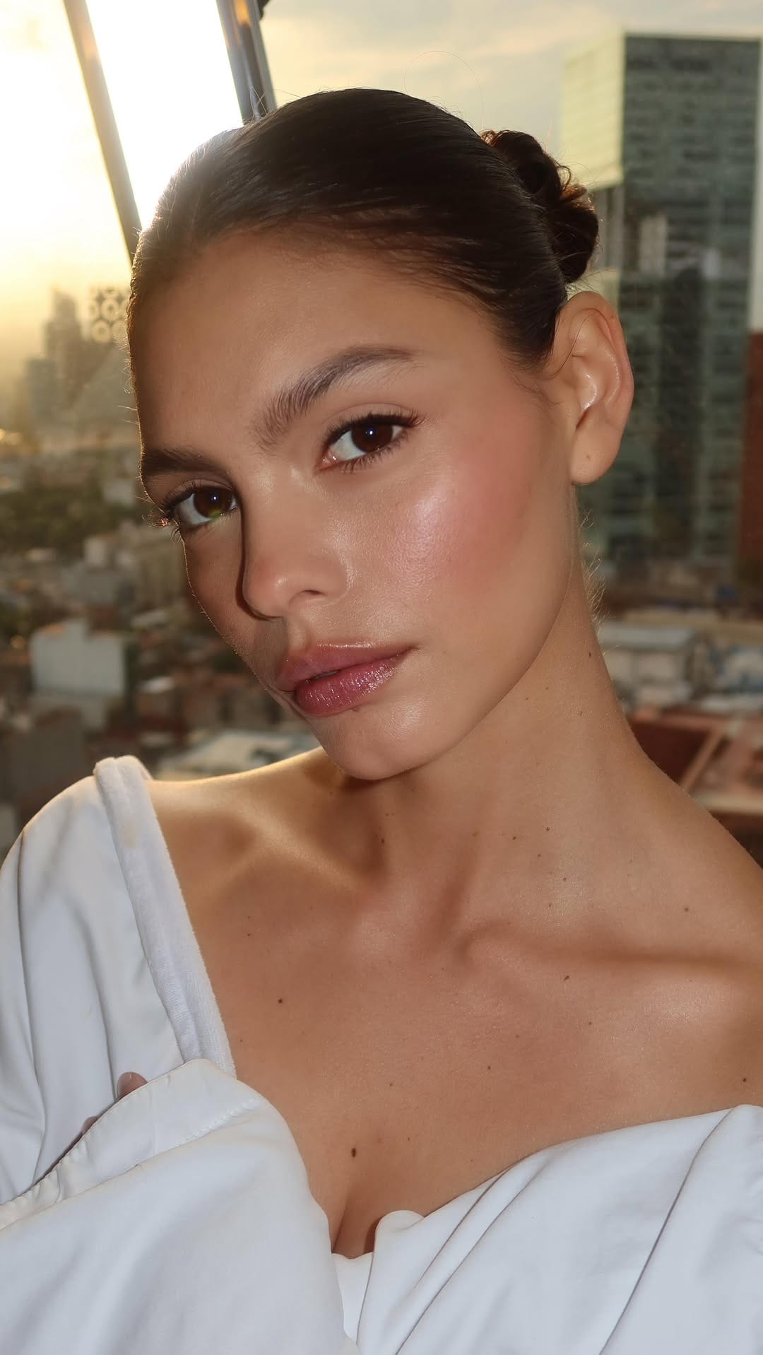 Post 6 by ZOË ELIZABETH on Instagram (video)