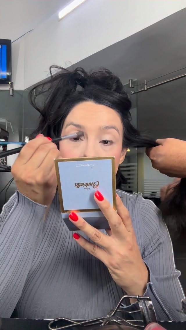 Post 4 by Janeth León on Instagram (video)