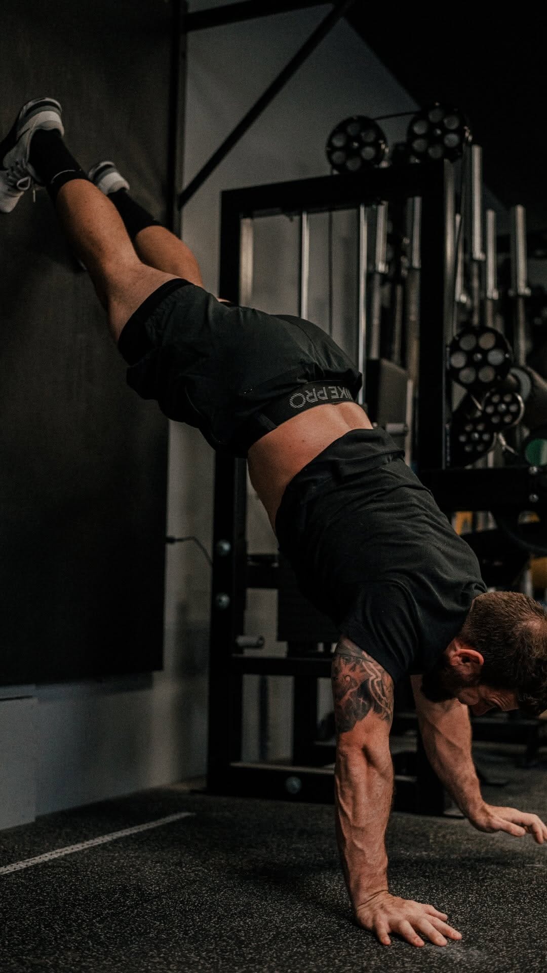Post 4 by Mathew Fraser on Instagram (video)