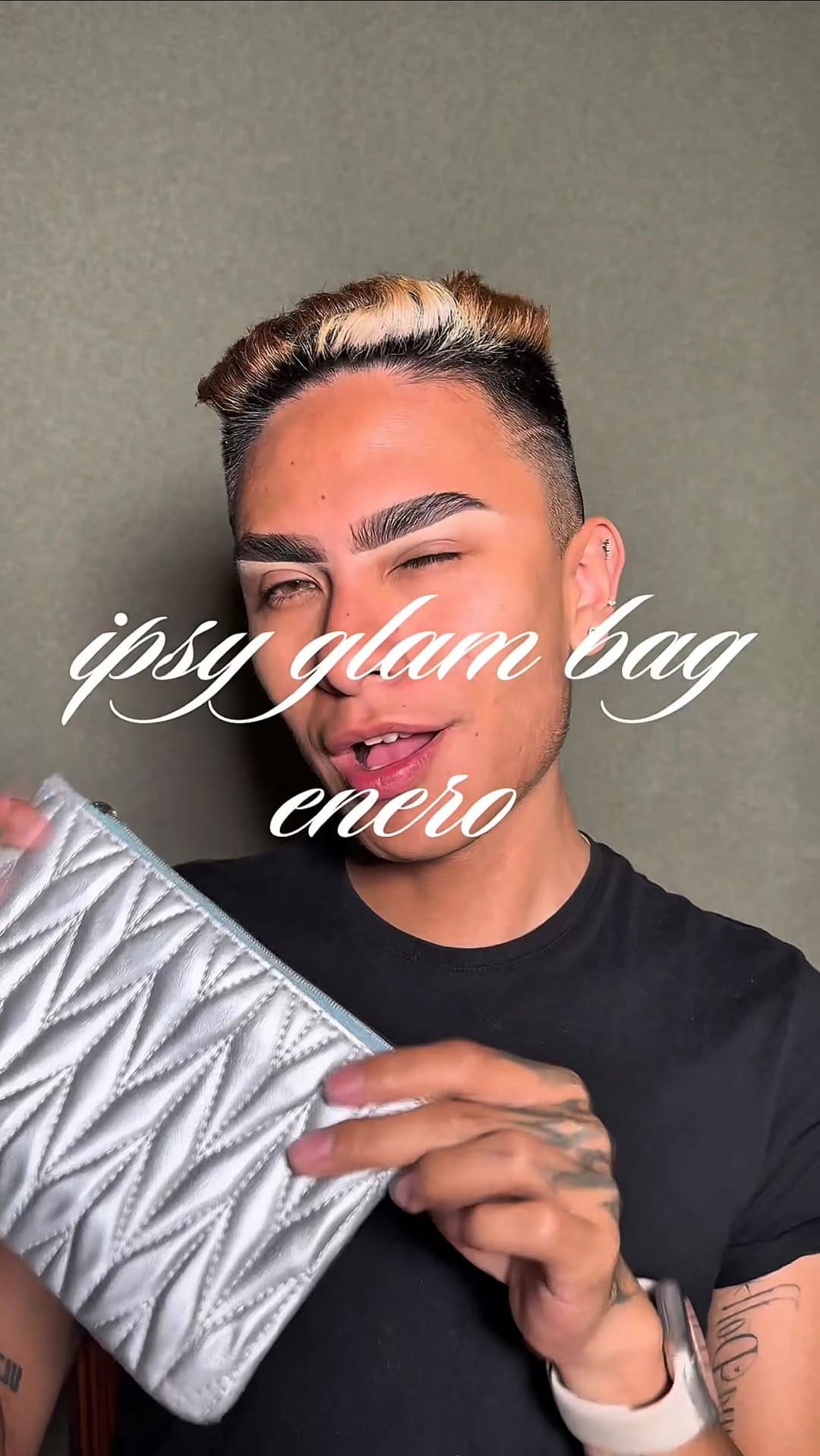 Post 3 by Mau Varela on Instagram (video)