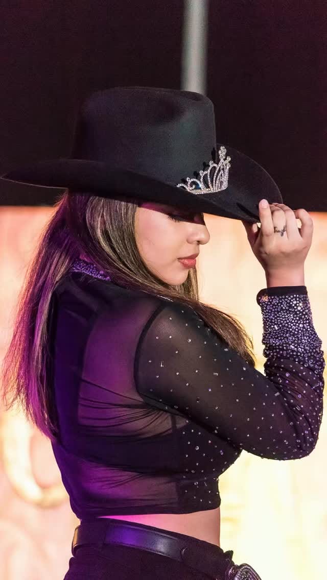 Post 8 by La Casa Del Vaquero on Instagram (video)