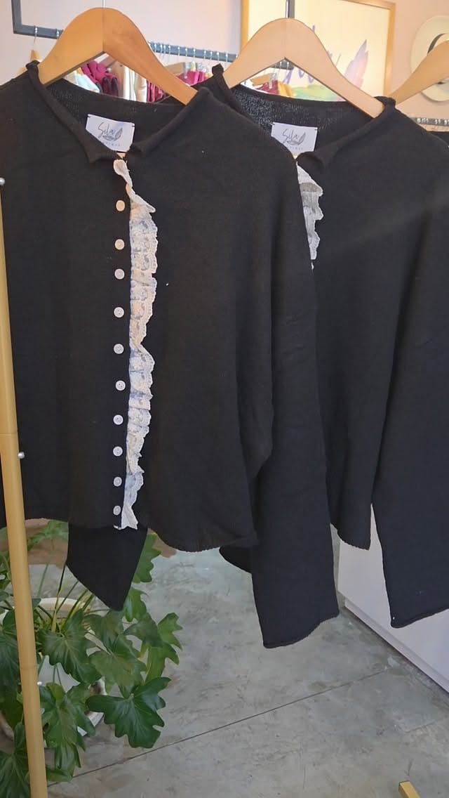 Post 8 by Sila Boutique on Instagram (video)