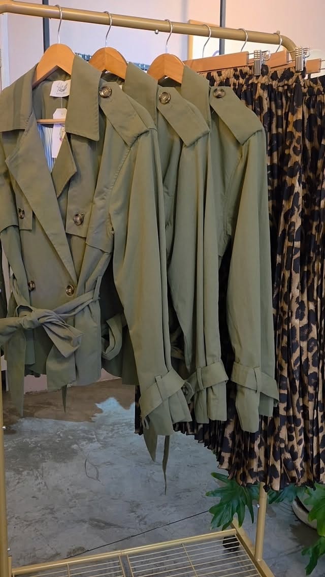 Post 2 by Sila Boutique on Instagram (video)