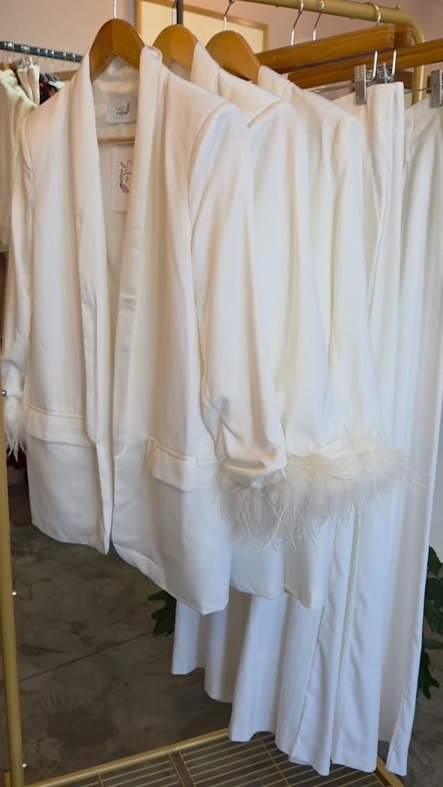 Post 10 by Sila Boutique on Instagram (video)