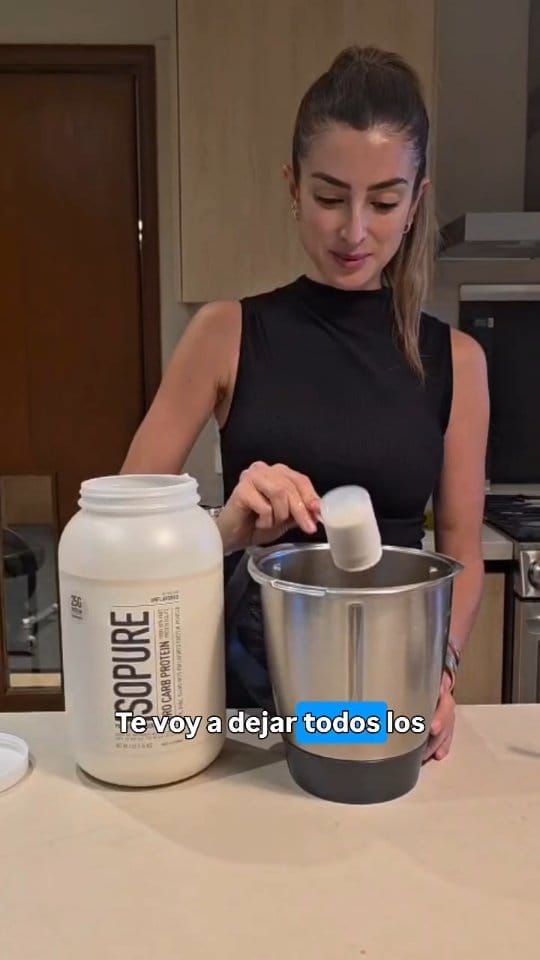 Post 10 by Angela Ahumada on Instagram (video)