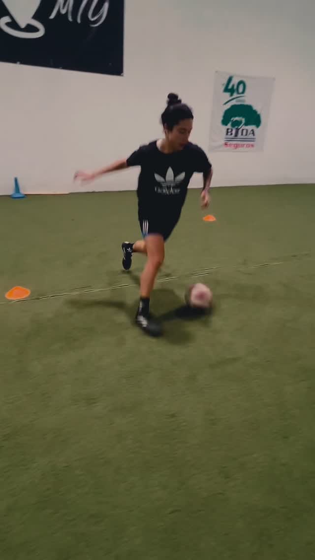 Post 7 by Monica Flores on Instagram (video)