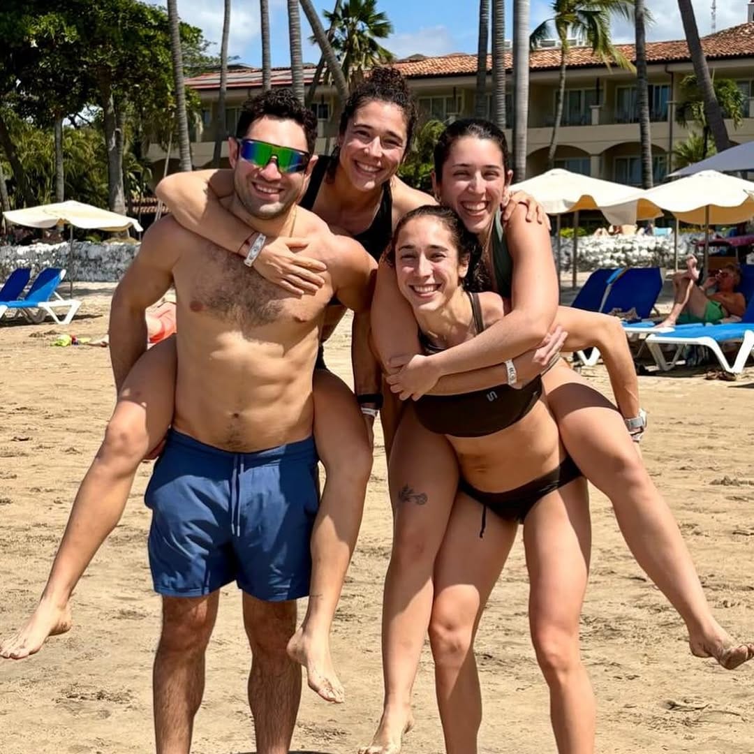 Post 2 by Monica Flores on Instagram (carousel)
