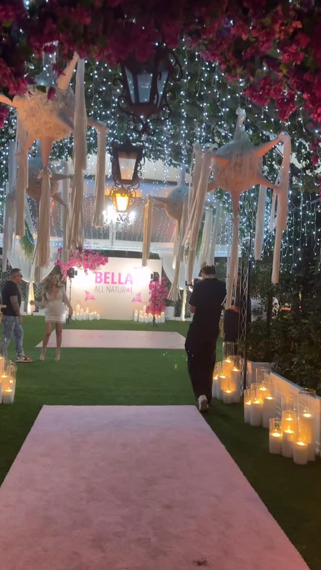 Post 2 by 𝑨𝒍𝒊𝒅𝒂 𝑪𝒆𝒓𝒗𝒂𝒏𝒕𝒆𝒔 on Instagram (video)