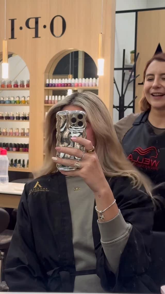 Post 8 by Jocelyn Orejel on Instagram (video)
