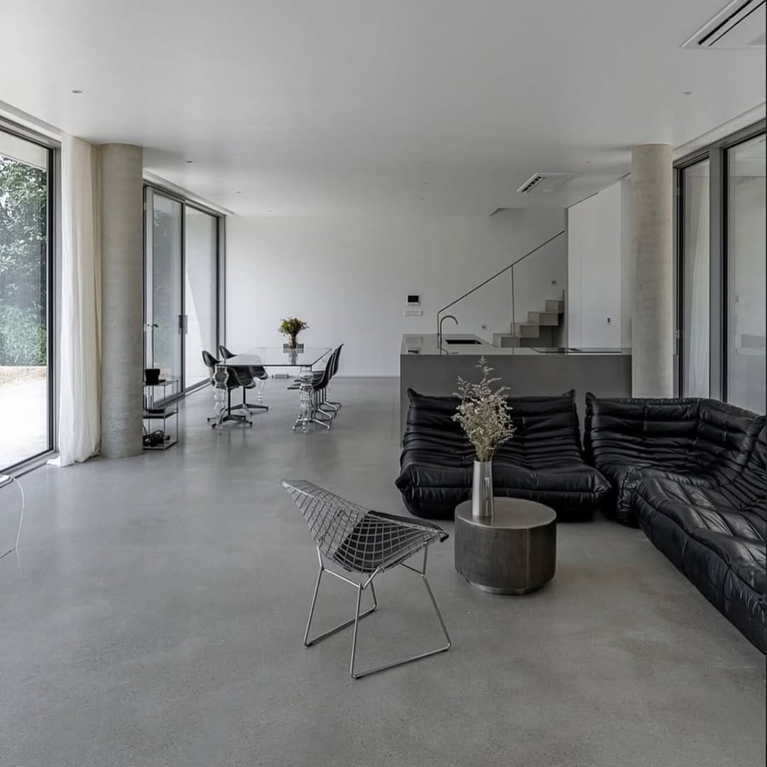 Post 10 by Divanno | Muebles Icónicos on Instagram (carousel)