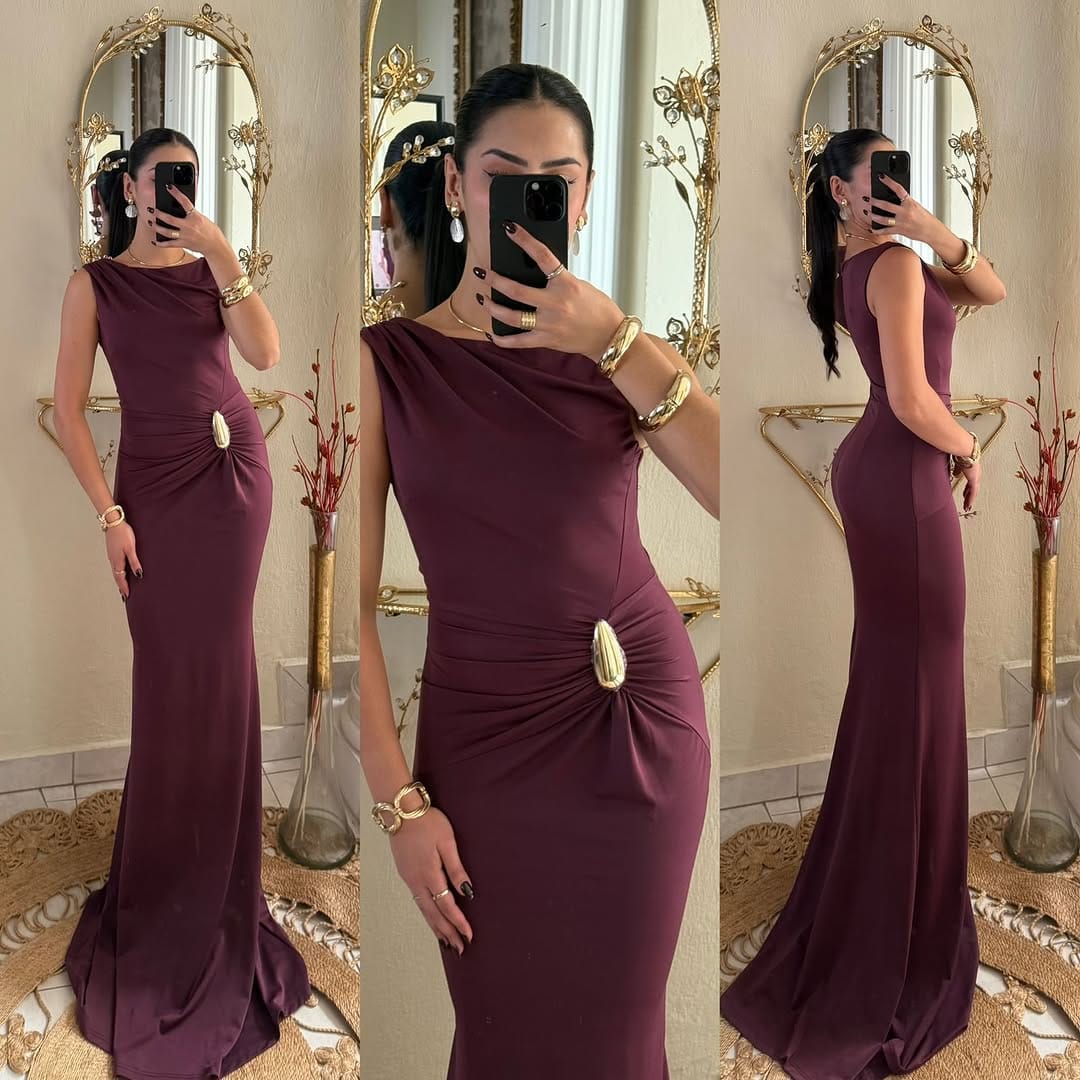 Post 5 by 𝕄𝕒𝕟𝕕𝕒𝕝𝕒 𝔹𝕠𝕦𝕥𝕚𝕢𝕦𝕖 ℂ𝕦𝕖𝕣𝕟𝕒𝕧𝕒𝕔𝕒 on Instagram (carousel)