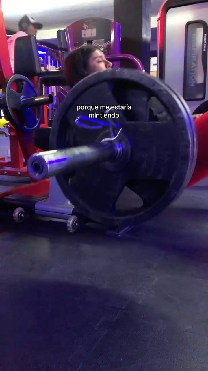 Post 10 by Gaby Herrera on Instagram (video)