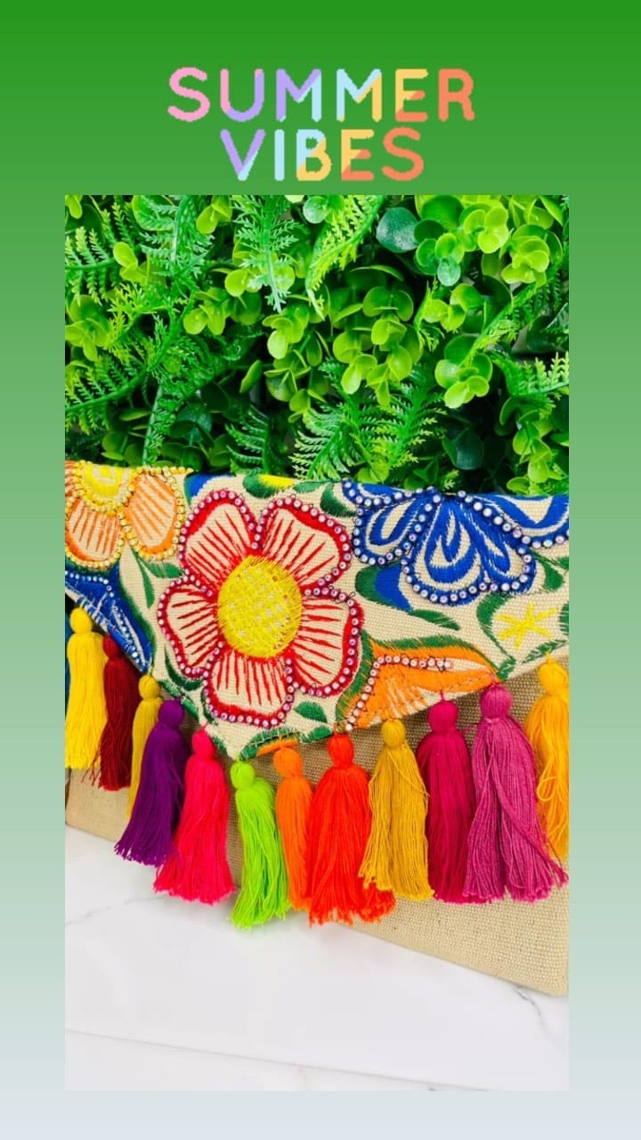 Post 9 by MexChic Artesanias on Instagram (video)