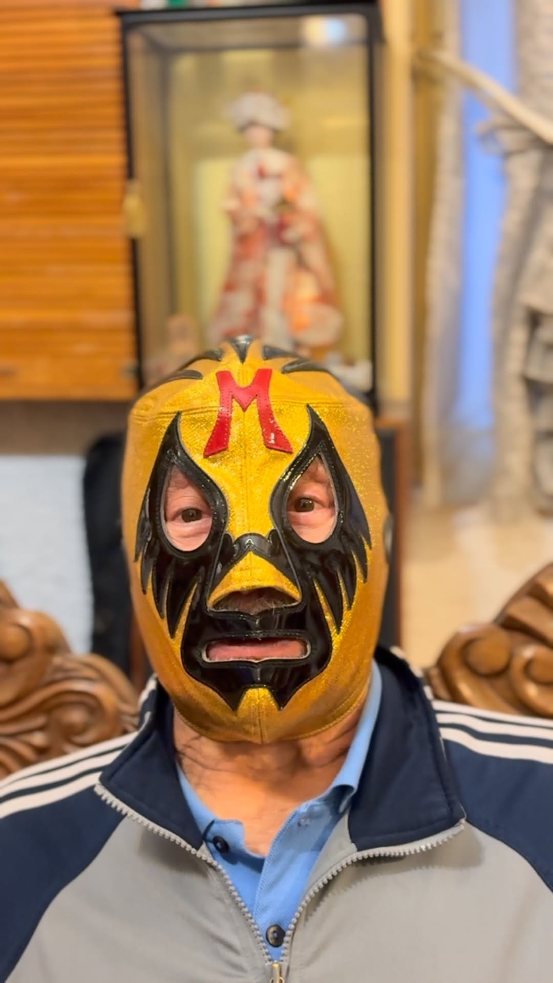 Post 3 by Mil Mascaras on Instagram (video)