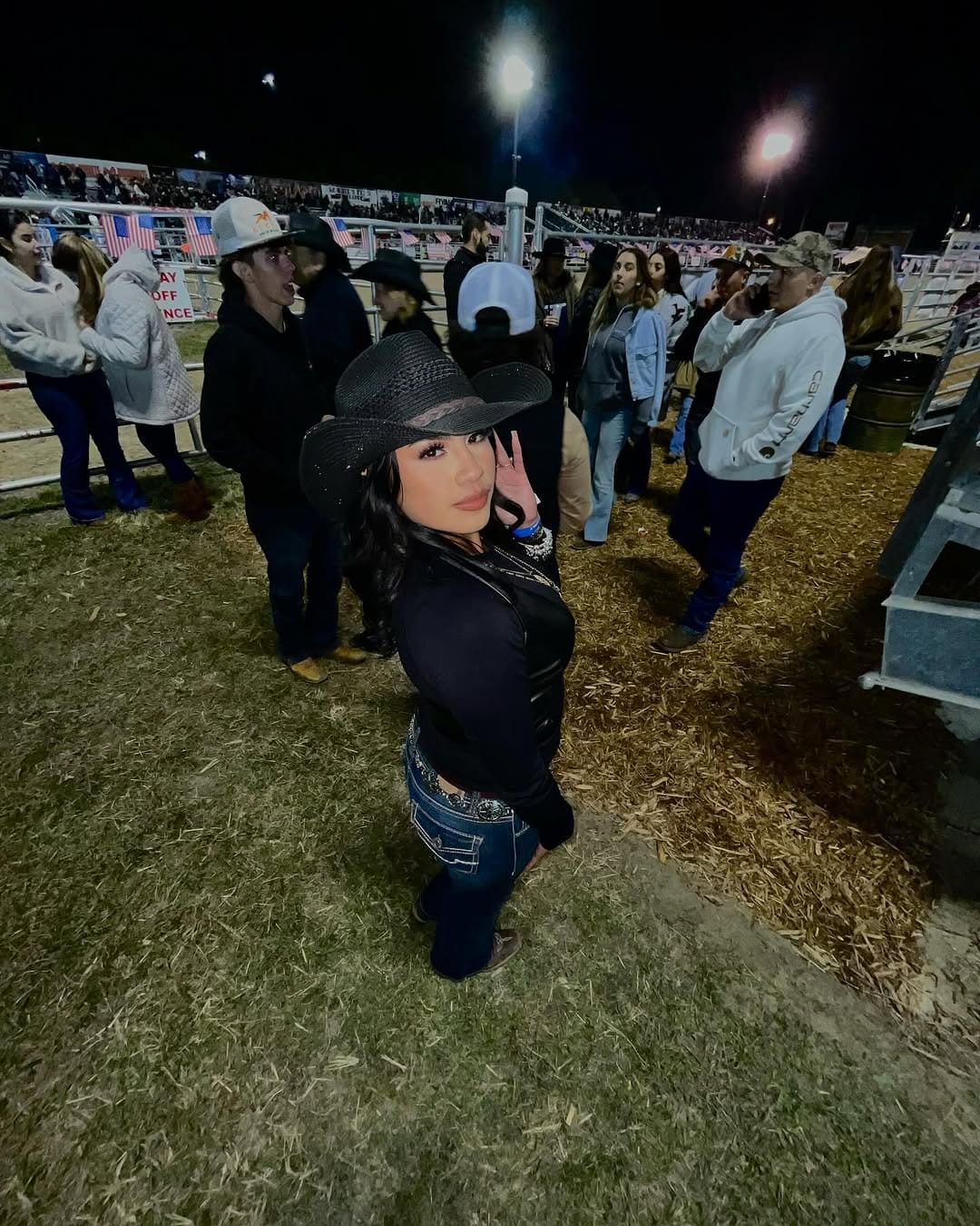 Post 4 by Maria ɛïɜ on Instagram (carousel)