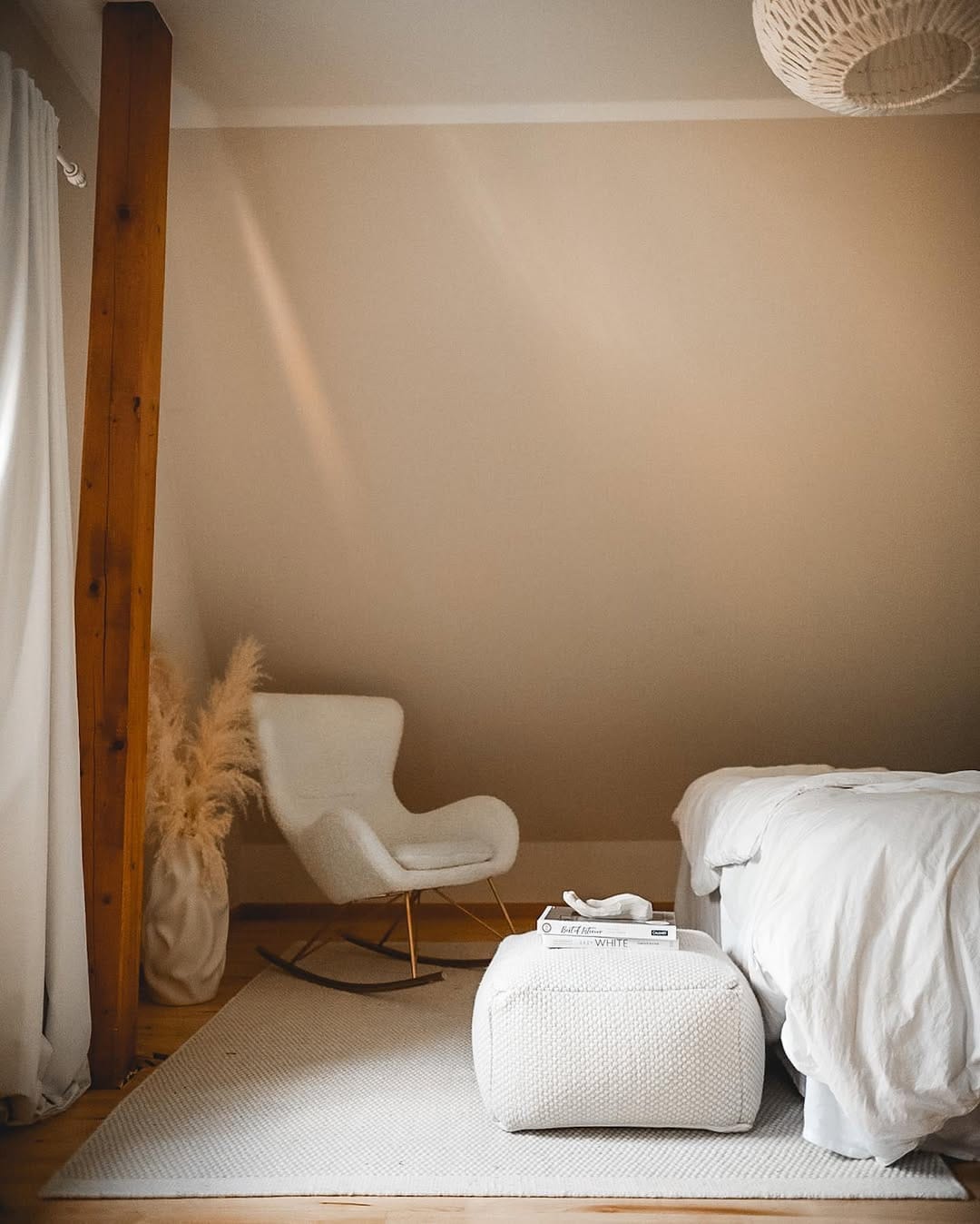 Post 2 by Jana, Leon & Emsch Kabeit on Instagram (image)