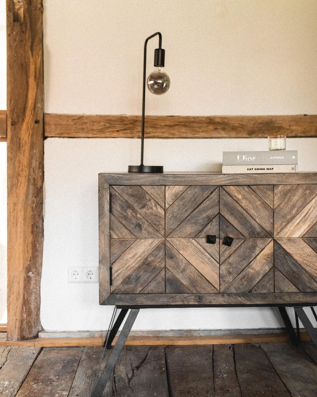 Post 5 by Jana, Leon & Emsch Kabeit on Instagram (image)