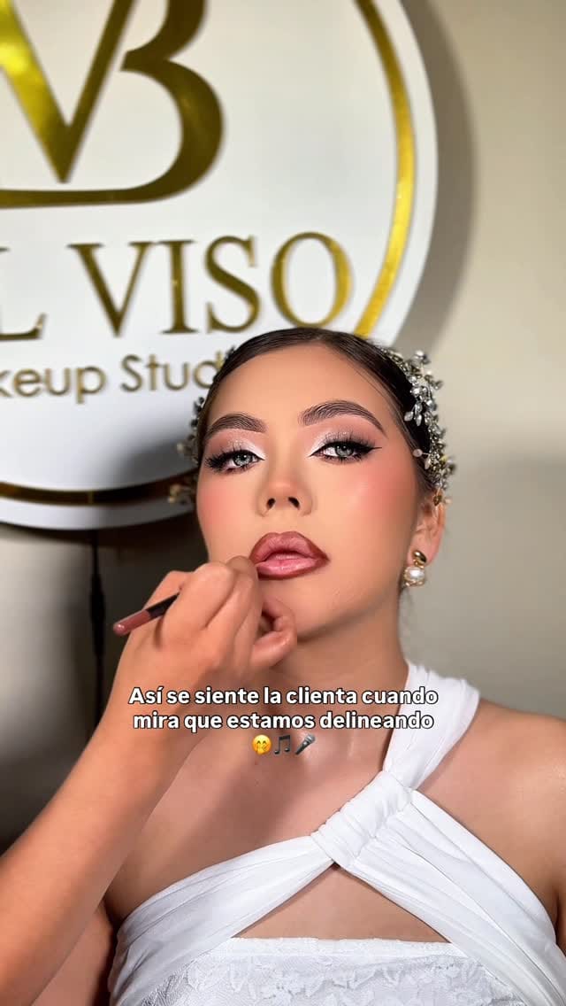 Post 1 by Victoria Cabrera on Instagram (video)