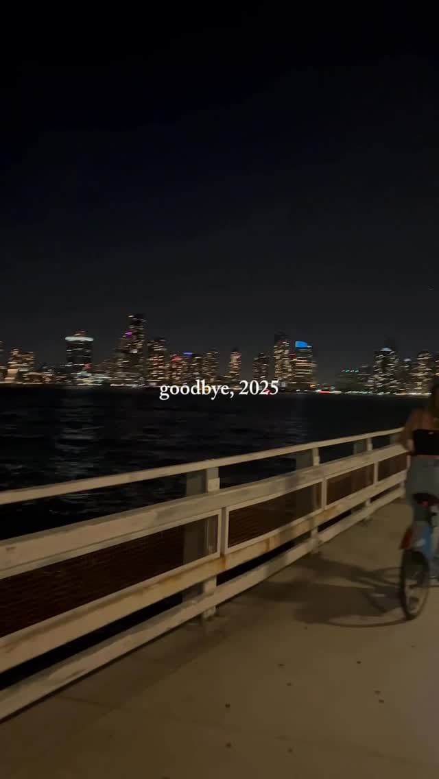 Post 7 by Amanda Bruse on Instagram (video)