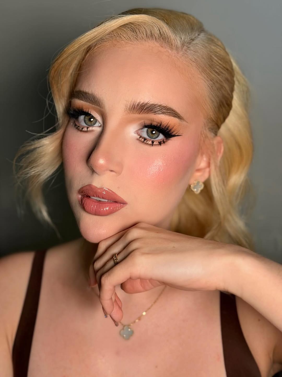 Post 8 by Denise castillo on Instagram (carousel)
