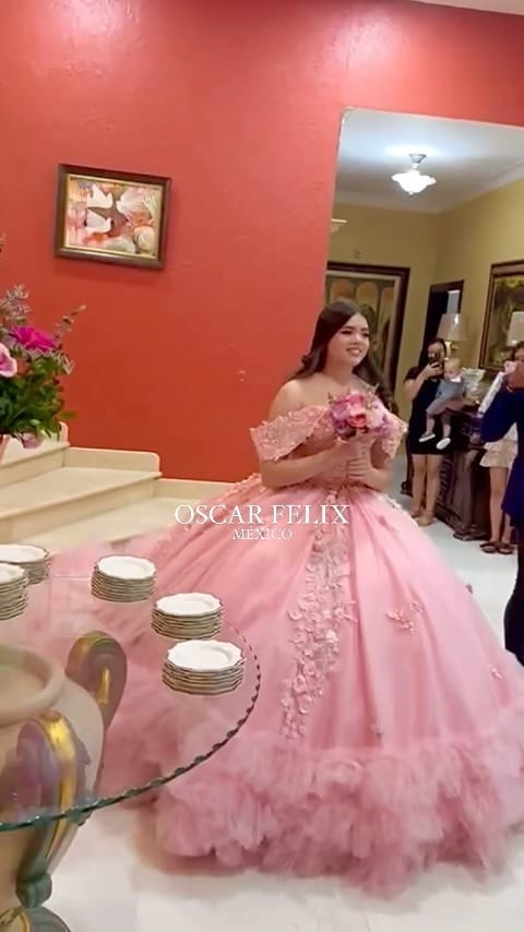 Post 9 by OSCAR   FÉLIX   MÉXICO on Instagram (video)