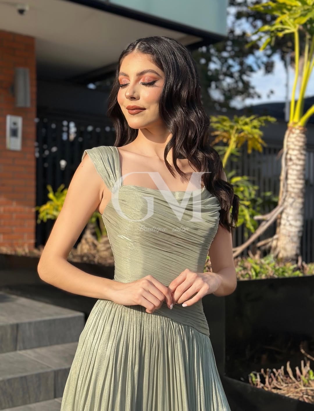 Post 1 by RENTA Y VENTA DE VESTIDOS GDL on Instagram (image)