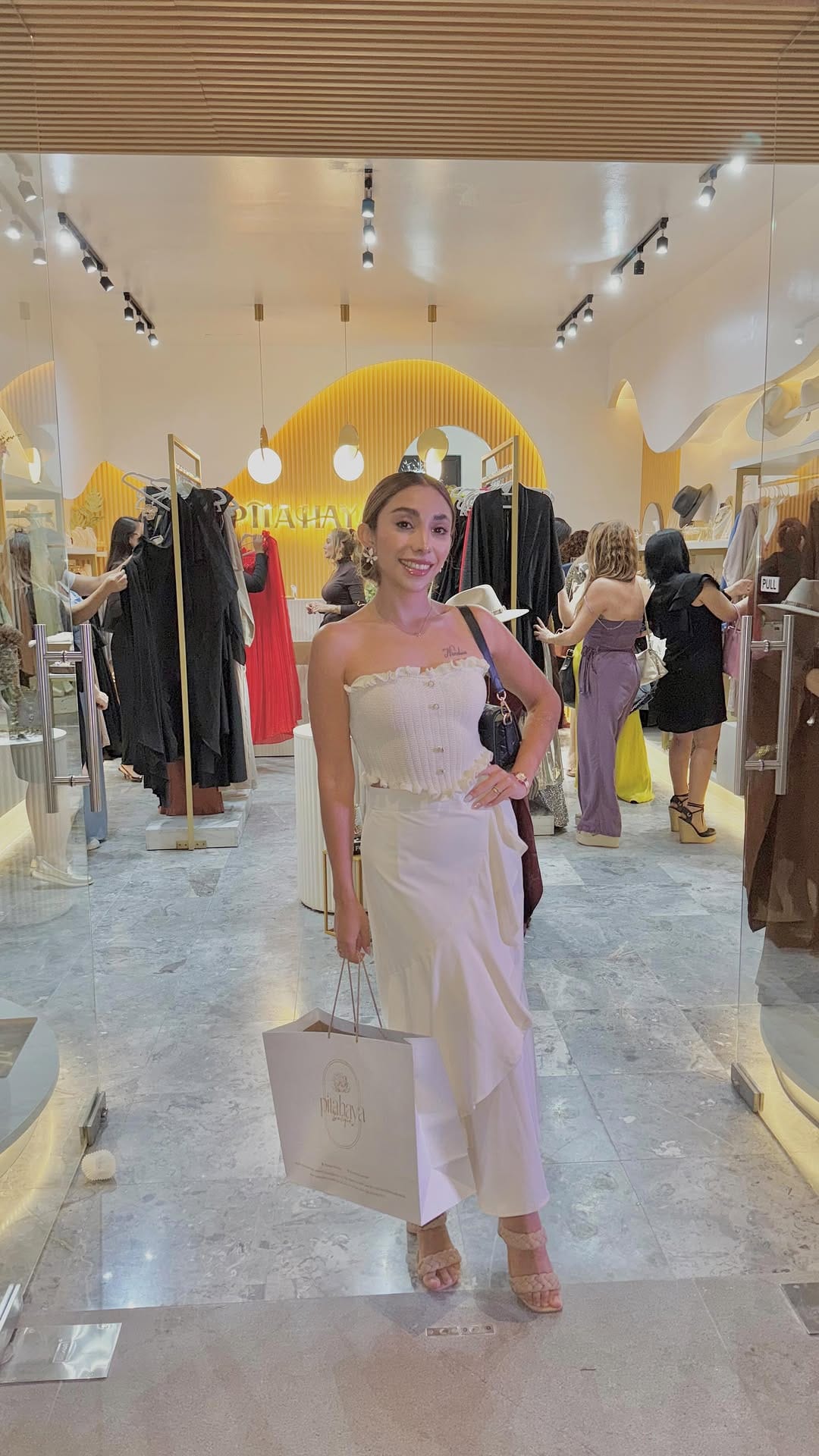 Post 10 by Pitahaya Boutique on Instagram (video)