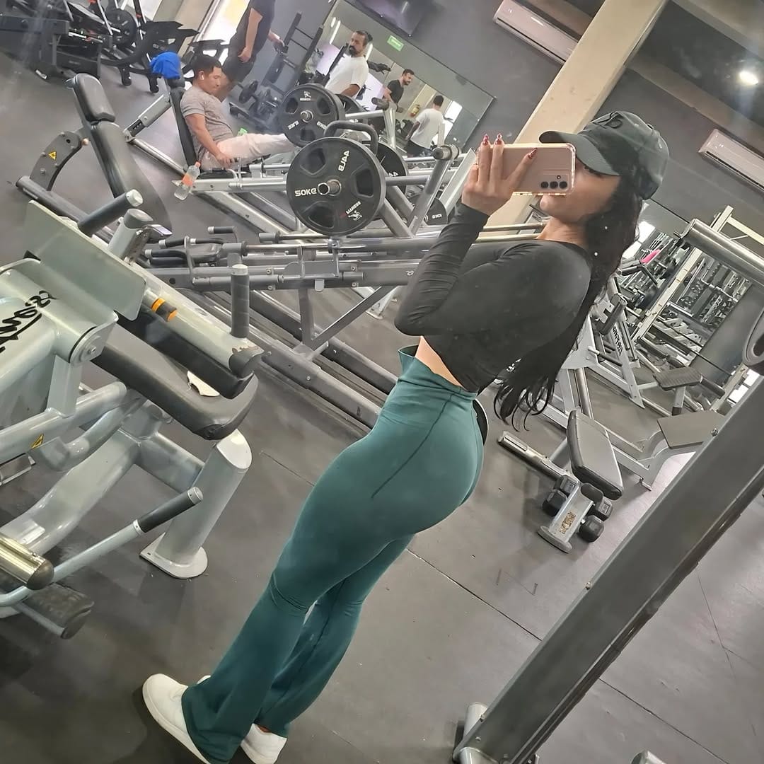 Post 5 by Cinthia Toral on Instagram (image)