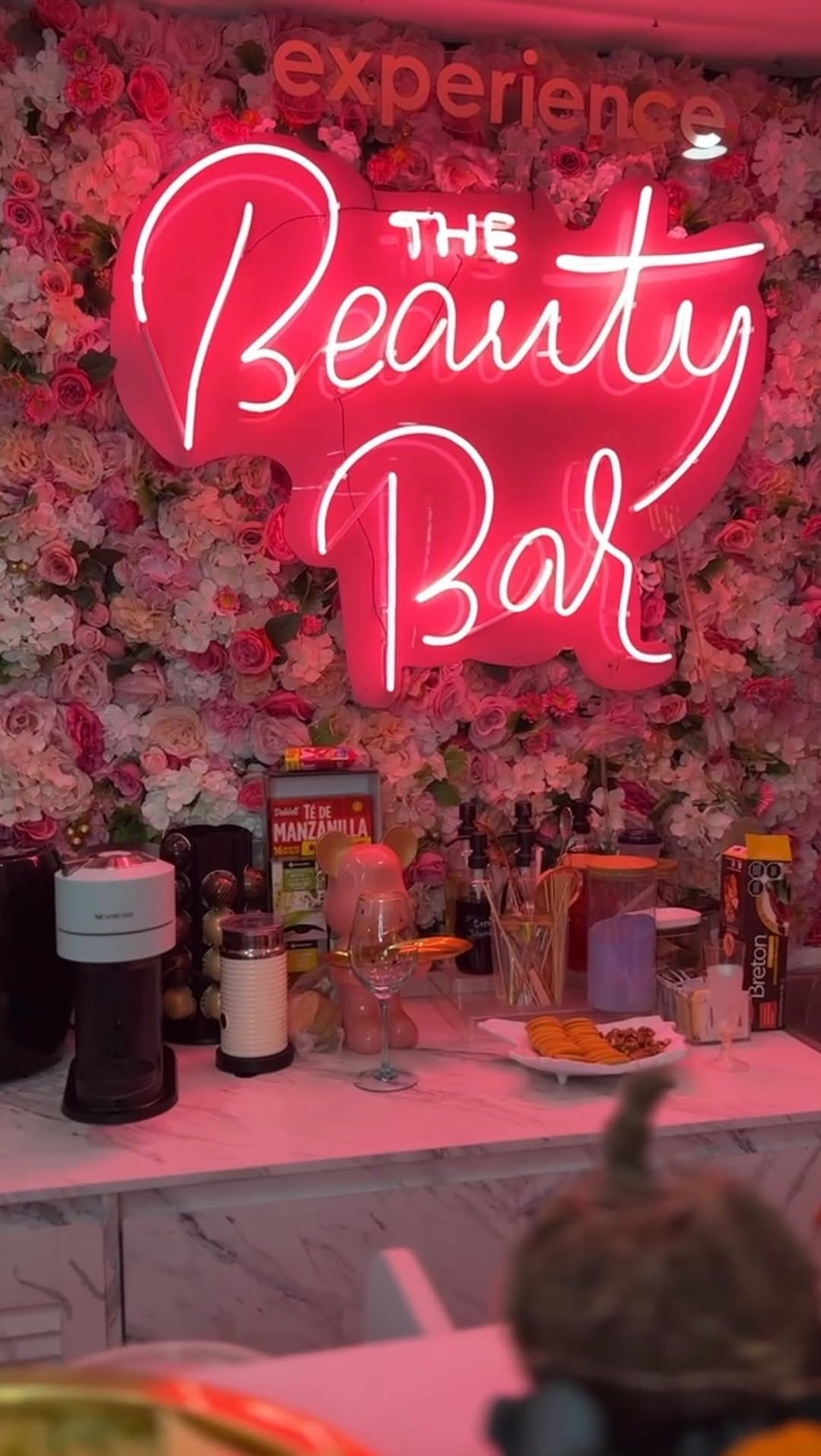 Post 7 by PINK RUNWAY - 𝐓𝐢𝐞𝐧𝐝𝐚 𝐝𝐞 𝐑𝐨𝐩𝐚💖 on Instagram (video)