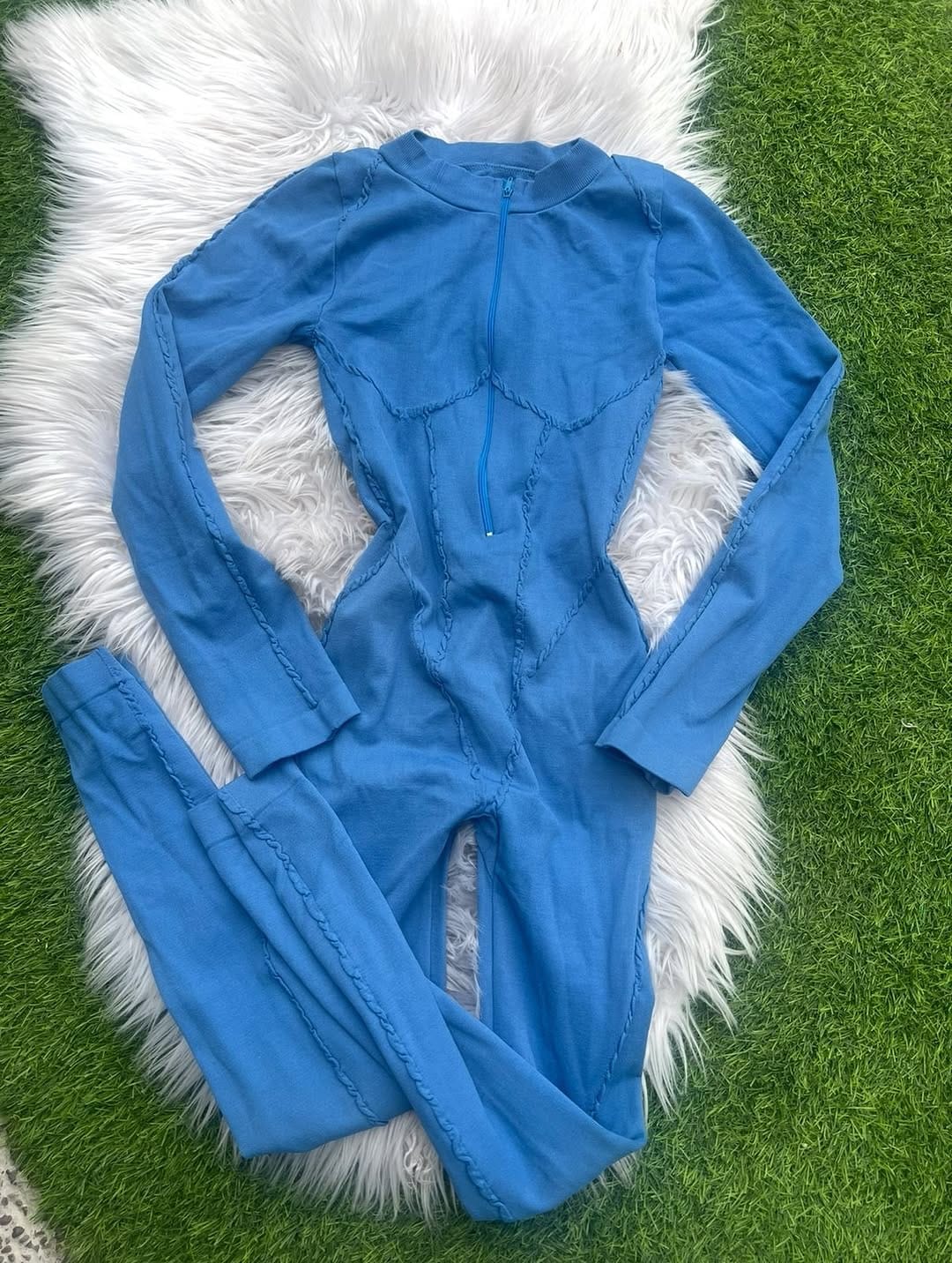 Post 1 by 🛍𝓑𝓪𝔃𝓪𝓪𝓻 𝓞𝓯 𝓝𝓪𝓽𝔂🛍 on Instagram (image)
