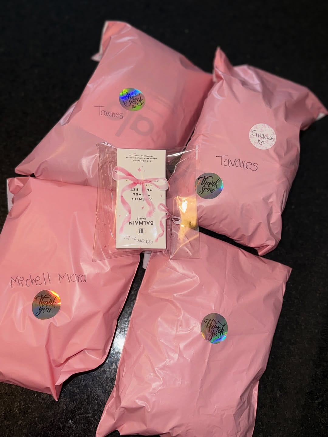 Post 5 by 🛍𝓑𝓪𝔃𝓪𝓪𝓻 𝓞𝓯 𝓝𝓪𝓽𝔂🛍 on Instagram (image)