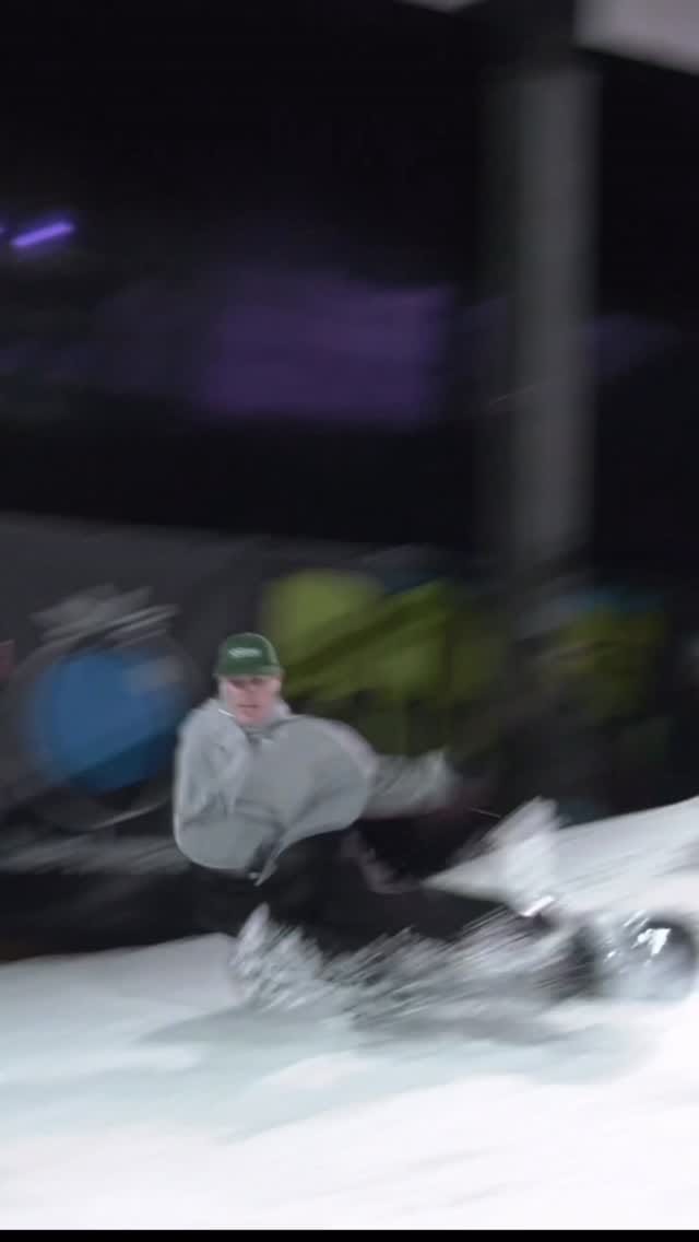 Post 7 by Mees on Instagram (video)