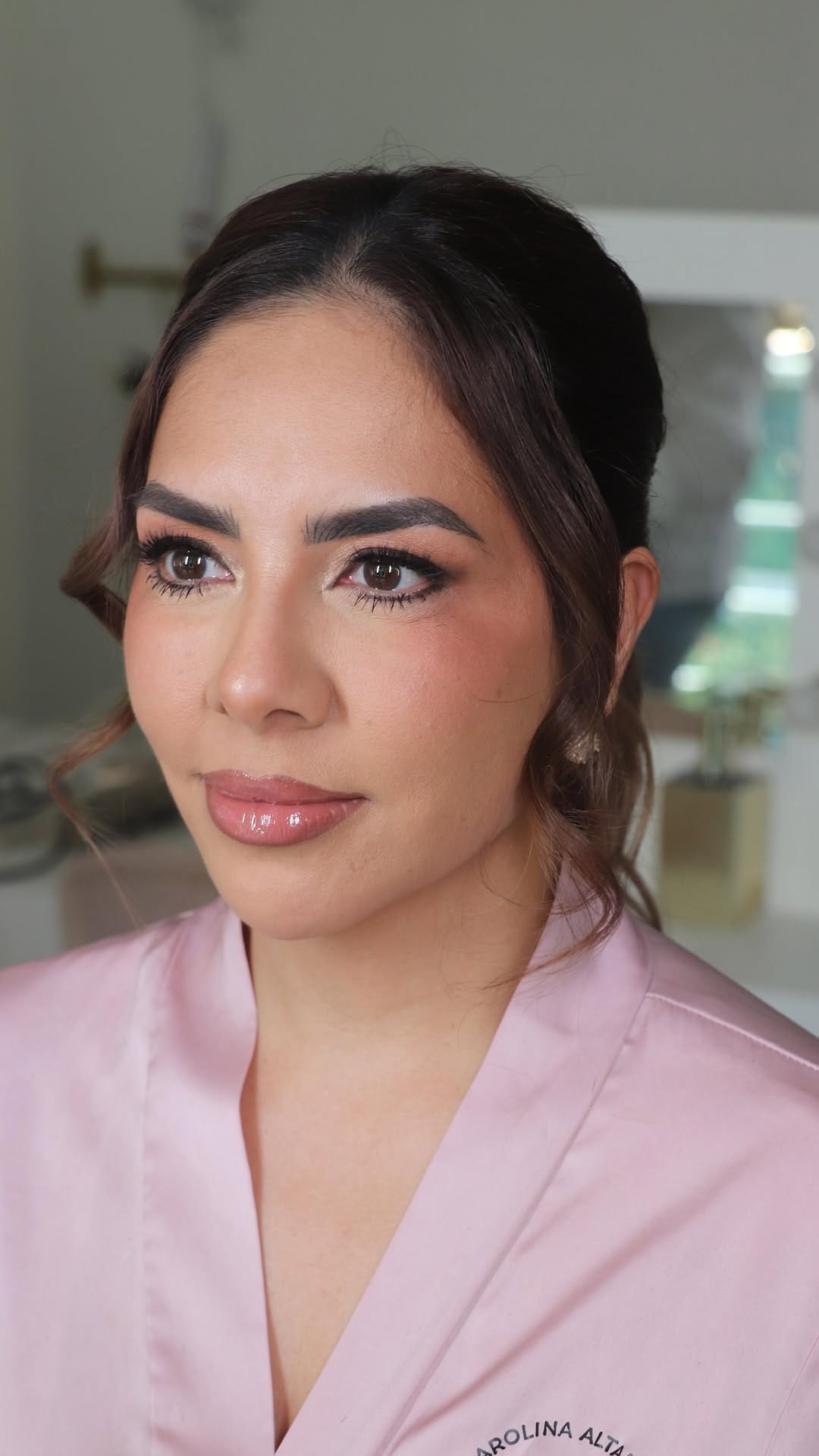 Post 9 by Carolina Altamirano | Makeup & Microblading 💖 on Instagram (video)
