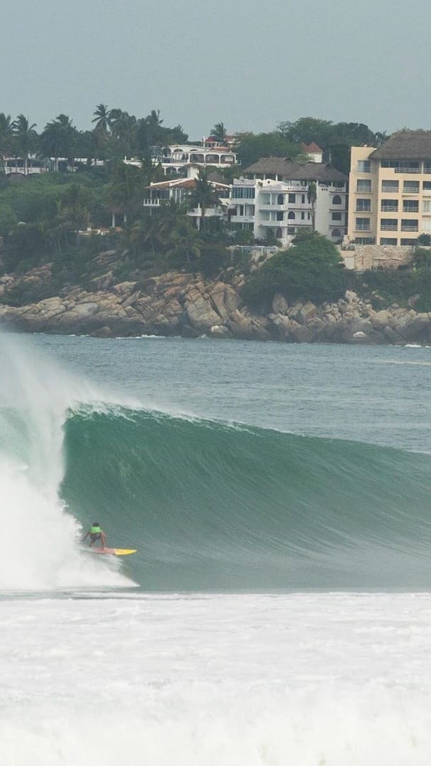 Post 3 by Sasha Donnanno on Instagram (video)